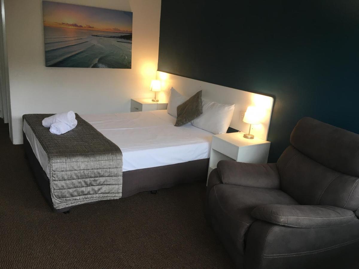 Blue Pelican Motel Tweed Heads Eksteriør billede