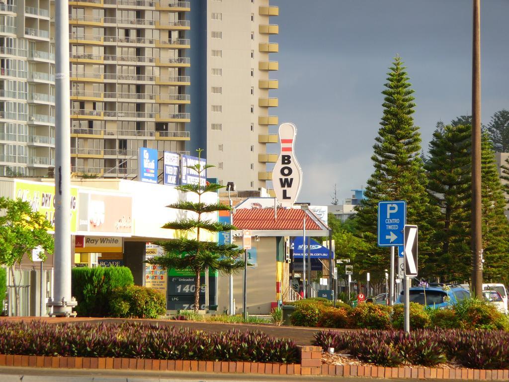 Blue Pelican Motel Tweed Heads Eksteriør billede