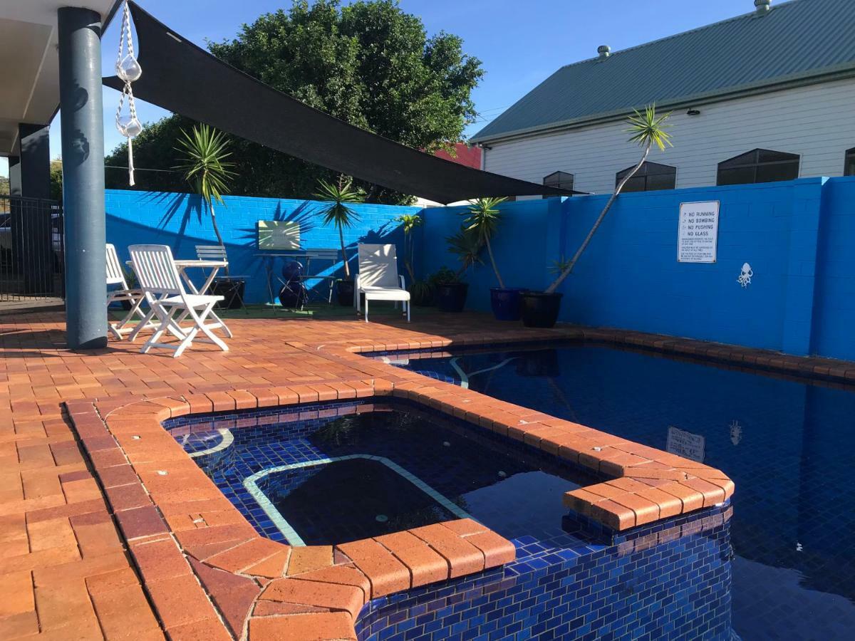 Blue Pelican Motel Tweed Heads Eksteriør billede